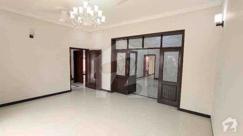 12 Marla Corner Beautiful House LDA Approved Sector C Bahria Town Lahore