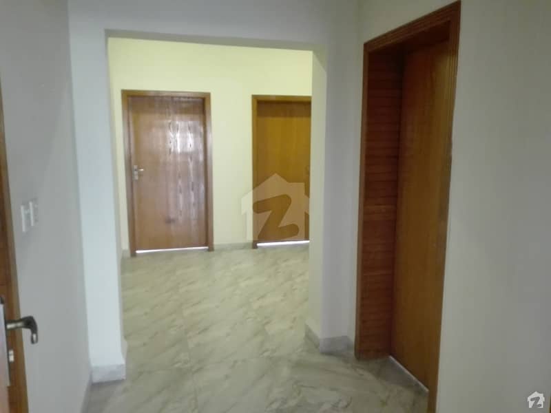 10 Marla House In Islamabad Is Available For Rent