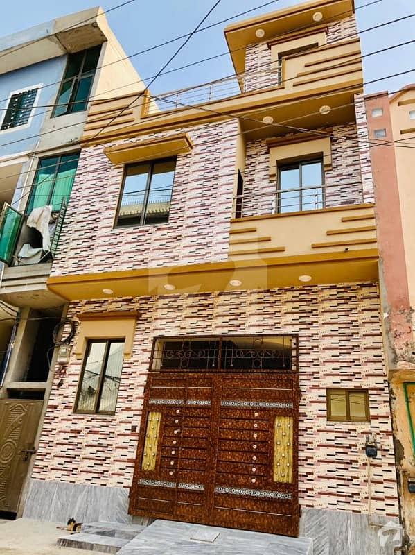 سمن آباد لاہور میں 3 کمروں کا 3 مرلہ مکان 1.29 کروڑ میں برائے فروخت۔