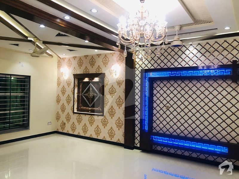 Ultra Modern 3 Beds Villa For Sale In 11-B Bahria Town