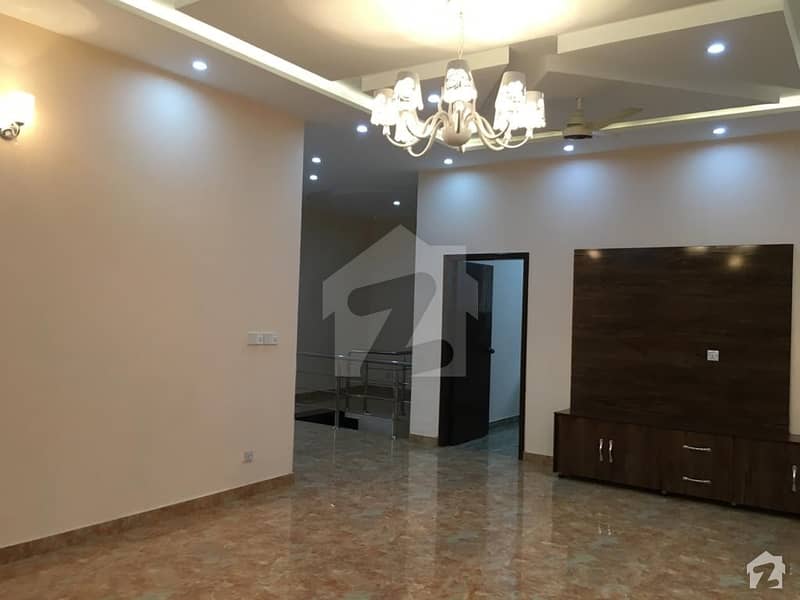 House Of 1 Kanal Available For Rent In DHA Defence