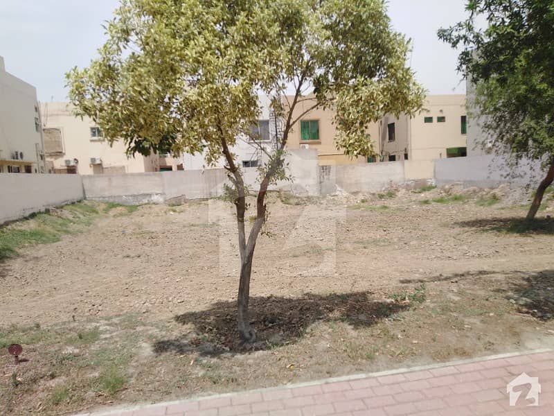 1 Kanal Possesion Utility MB Paid Plot 80 Feet Road Overseas B Block