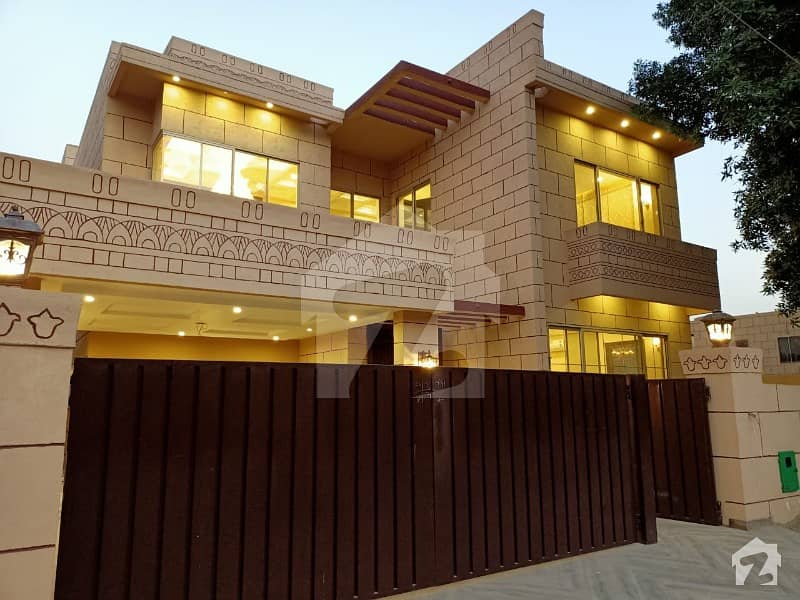 House Sized 4500  Square Feet Is Available For Rent In Bahria Town