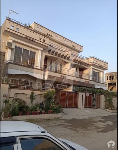 لہتاراڑ روڈ اسلام آباد میں 6 کمروں کا 8 مرلہ مکان 1.3 کروڑ میں برائے فروخت۔ لہتاراڑ روڈ اسلام آباد میں 6 کمروں کا 8 مرلہ مکان 1.3 کروڑ میں برائے فروخت۔