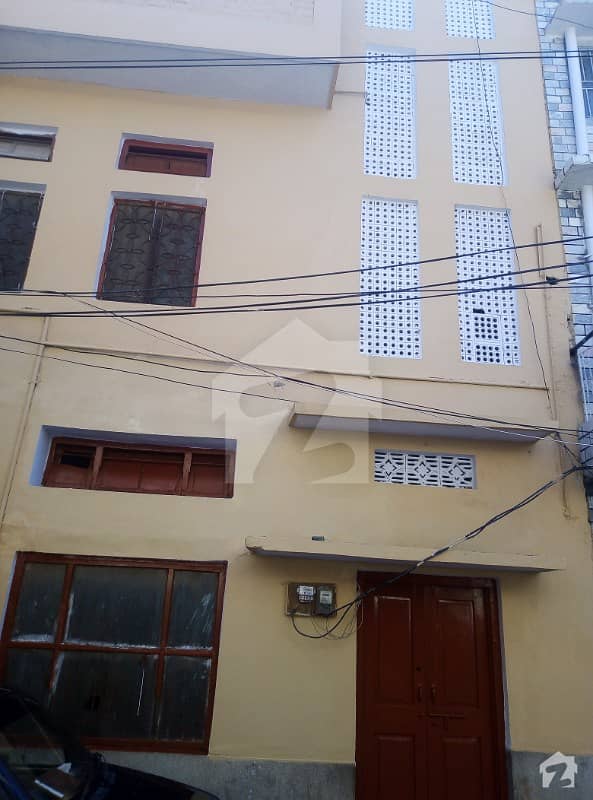کمیٹی چوک راولپنڈی میں 10 کمروں کا 6 مرلہ مکان 1.3 کروڑ میں برائے فروخت۔
