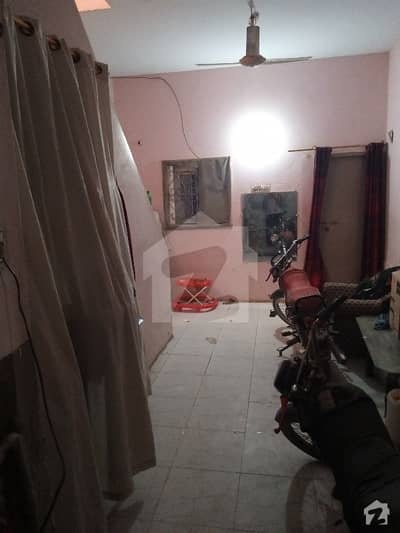 ہزارہ کالونی کراچی میں 3 کمروں کا 2 مرلہ مکان 50 لاکھ میں برائے فروخت۔
