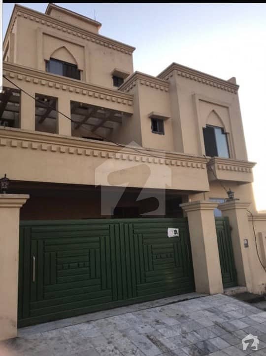 2250  Square Feet Spacious House Available In Shaheen Town For Sale