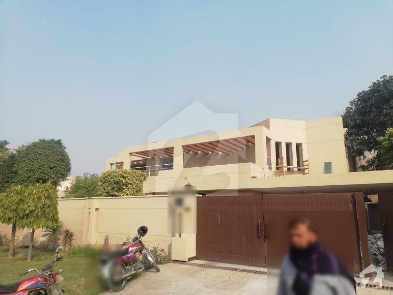 Highly-coveted 2 Kanal House Is Available In Gulberg For Sale