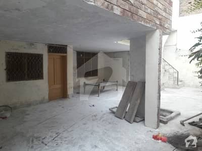 امیرالدین پشاور میں 4 کمروں کا 5 مرلہ مکان 80 لاکھ میں برائے فروخت۔