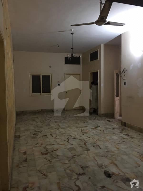 G+1 400 Sq Yards Corner House For Rent  For Commercial Purpose