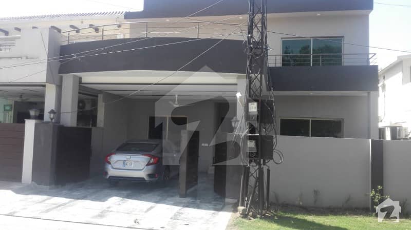 12 Marla 5 Bedrooms  House For Sale In Askari 3 Lahore Cant.