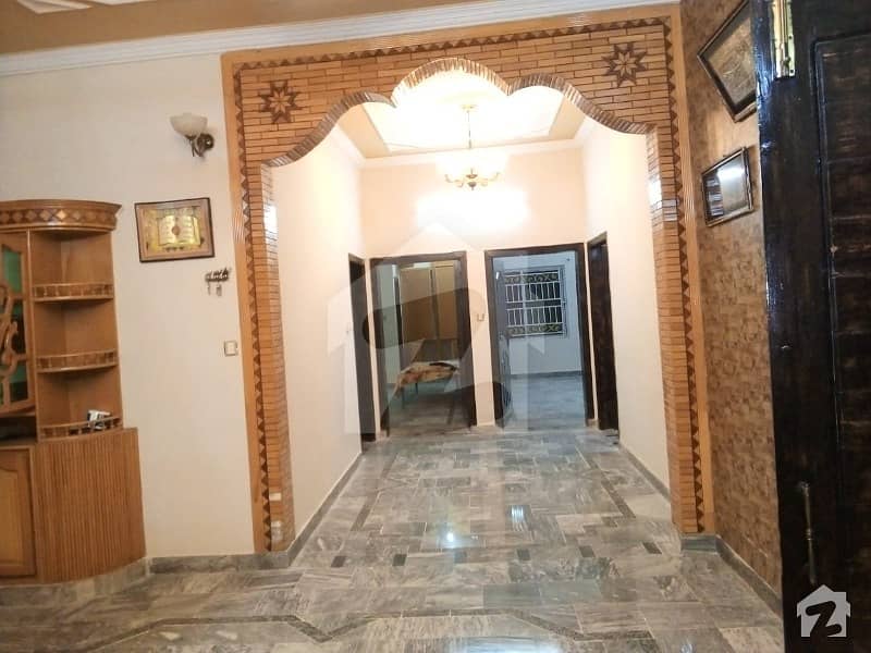 اڈیالہ روڈ راولپنڈی میں 5 کمروں کا 10 مرلہ مکان 1.05 کروڑ میں برائے فروخت۔