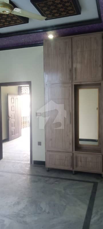 900  Square Feet Upper Portion In Ghauri Town Is Available For Rent