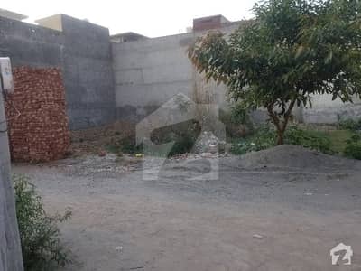 Plot Is Available For Sale Kashmir Road