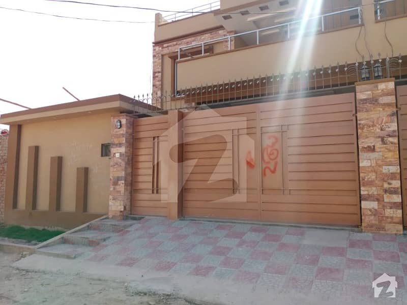 Ideal 2250  Square Feet House Available In Gulgasht Colony, Multan