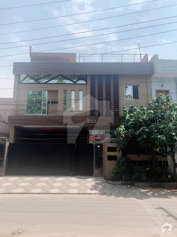 7.25 Marla Triple Storey Beautiful House For Sale In New Super Town