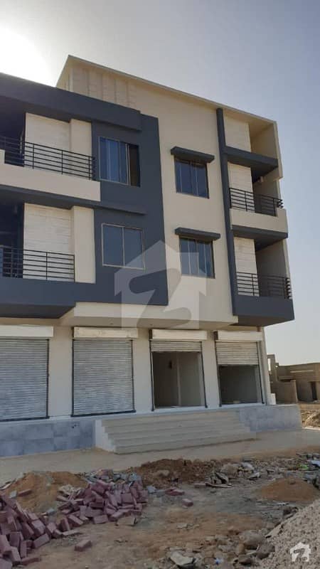 Stunning 540  Square Feet Flat In Super Highway Available