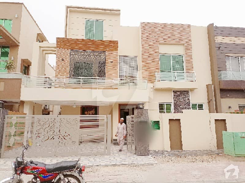 11 Marla Brand New House For Sale In gulbahar Block Bahria Town