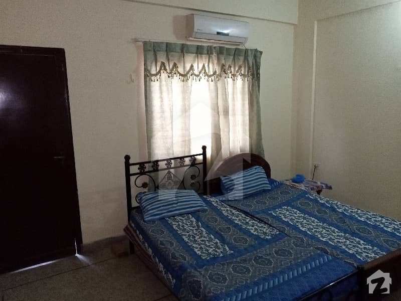 گلستان کالونی راولپنڈی میں 3 کمروں کا 4 مرلہ فلیٹ 15 ہزار میں کرایہ پر دستیاب ہے۔