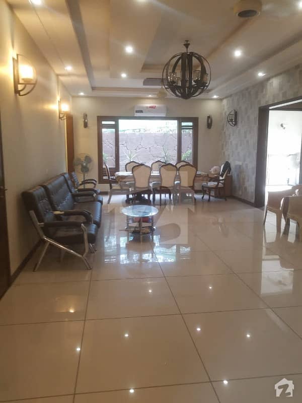 400yards Beautiful Slightly Used 2 Unit Bungalow In Prime Location Of Dha Phase 7 Karachi