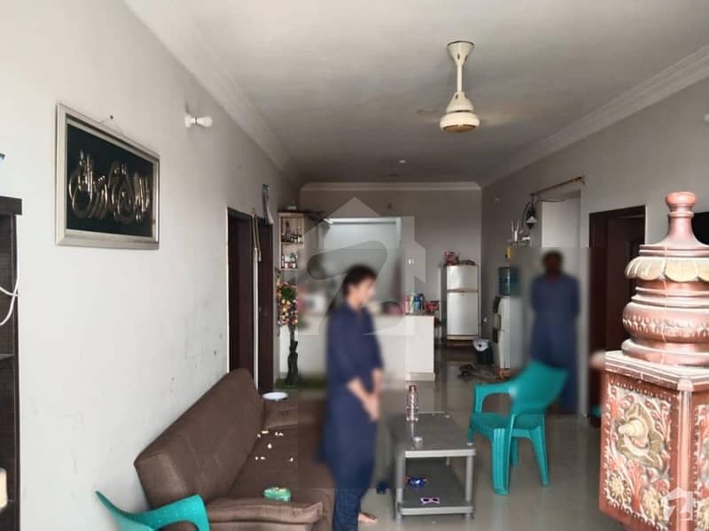 شیدی گوٹھ حیدر آباد میں 3 کمروں کا 6 مرلہ مکان 2.6 کروڑ میں برائے فروخت۔