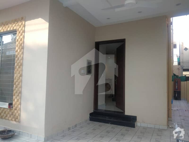5 Marla Bungalow For Rent On Top Location Bankers Town Near Dha