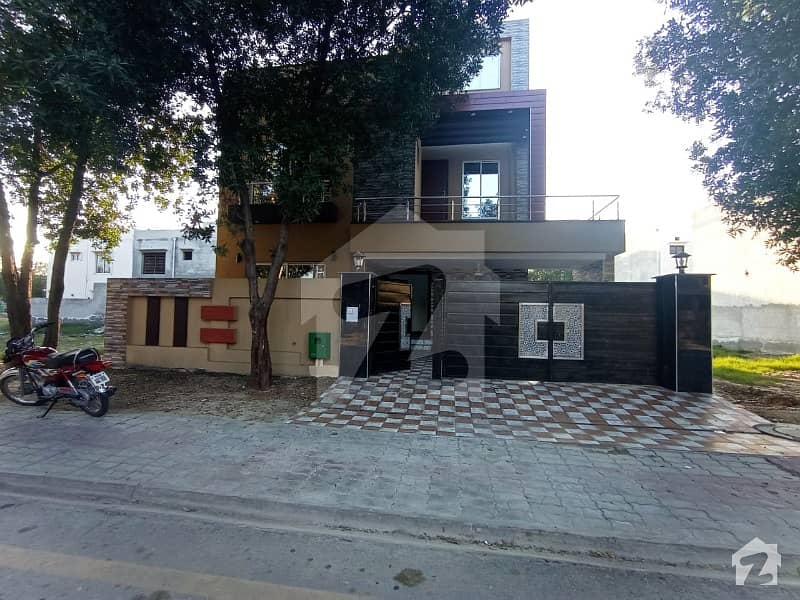 10 marla Brand New house For Sale in Rafi Block
