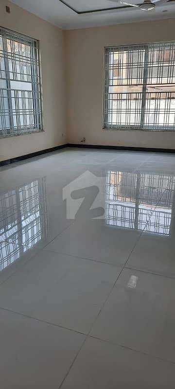 2 Kanal House For Rent In Banigala