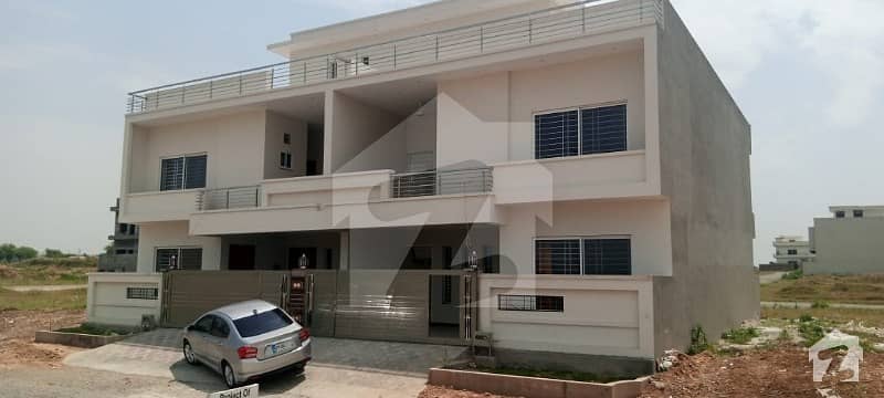 1 Kanal House For Sale Bhria Town Phase 8 Sector A