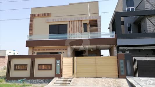 10 Marla Brand New House For Sale In AWT Phase 2 Block E1