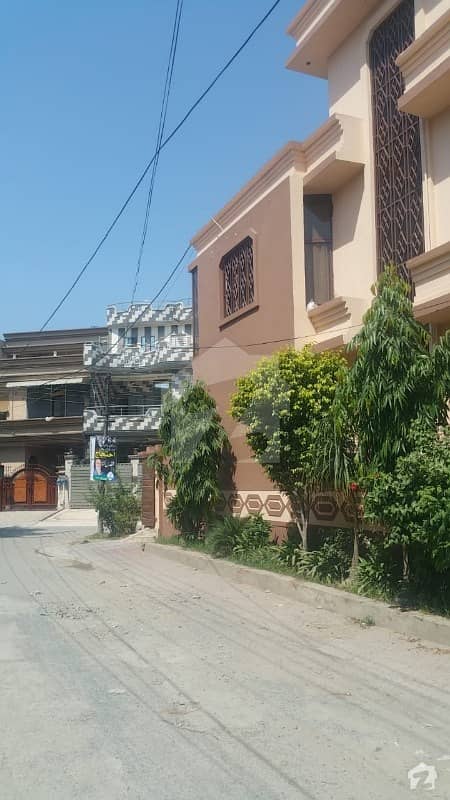 House Is Up For Sale In Sabzazar Scheme - Block G
