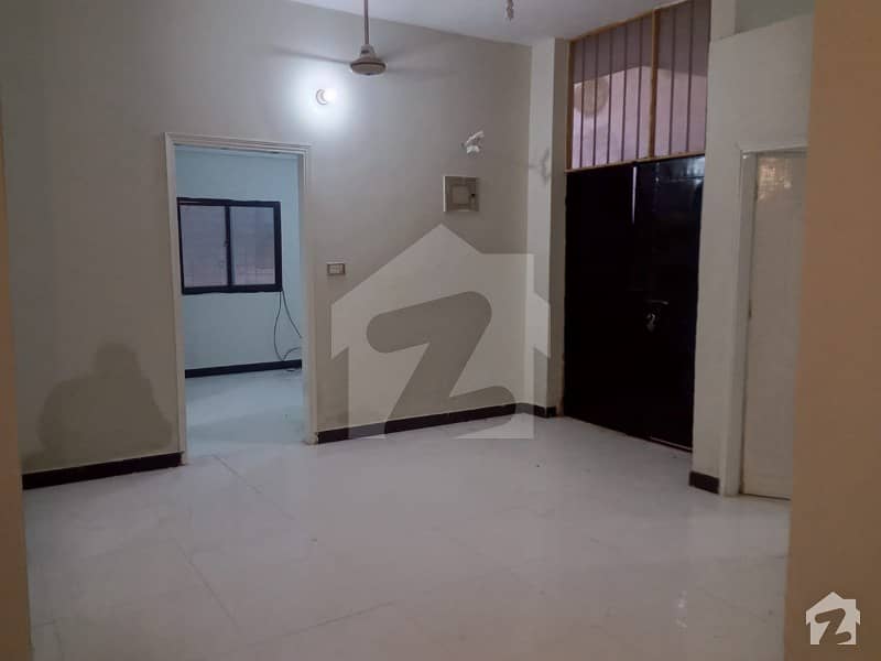 Flat Sized 800 Square Feet Is Available For Sale In Gizri Flat Sized 800 Square Feet Is Available For Sale In Gizri