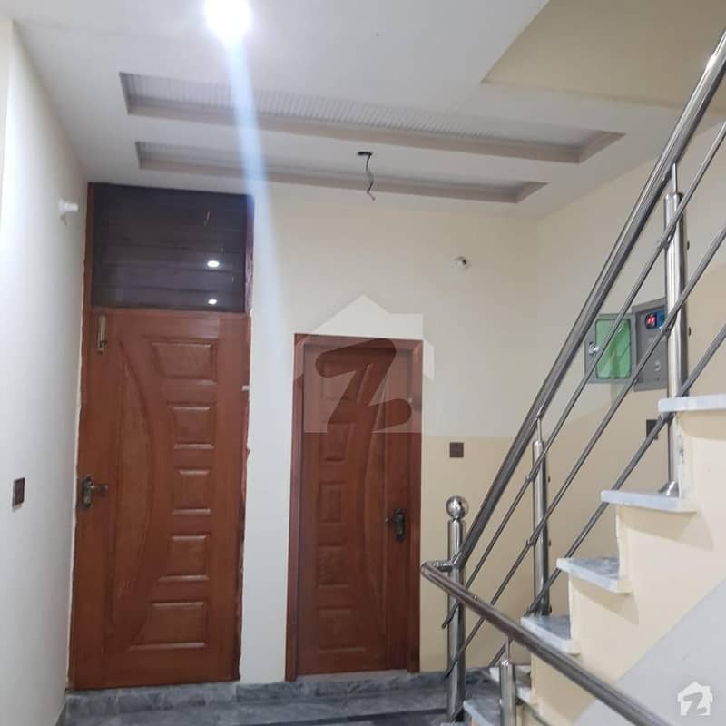 House For Grabs In 3 Marla Lahore