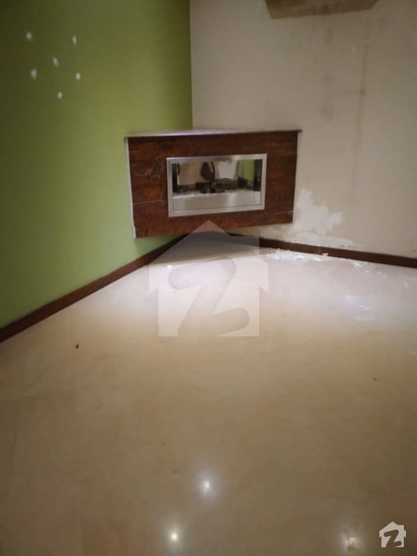 سرور کالونی کینٹ لاہور میں 5 کمروں کا 1.6 کنال مکان 3.5 لاکھ میں کرایہ پر دستیاب ہے۔