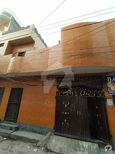 جیل روڈ لاہور میں 5 کمروں کا 5 مرلہ مکان 1.3 کروڑ میں برائے فروخت۔