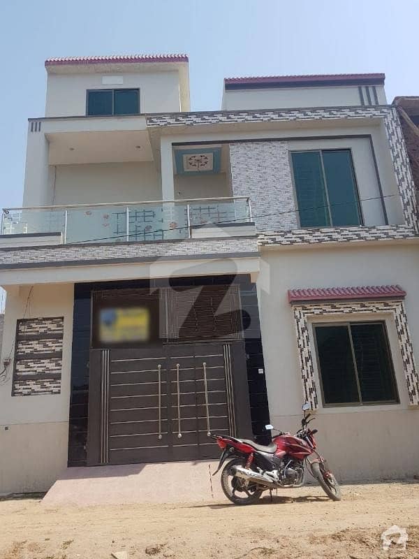 گنج روڈ شیخوپورہ میں 5 کمروں کا 5 مرلہ مکان 75 لاکھ میں برائے فروخت۔