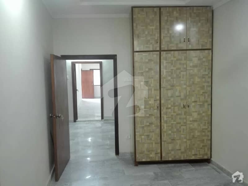 Upper Portion 1500 Square Feet For Rent In G-9
