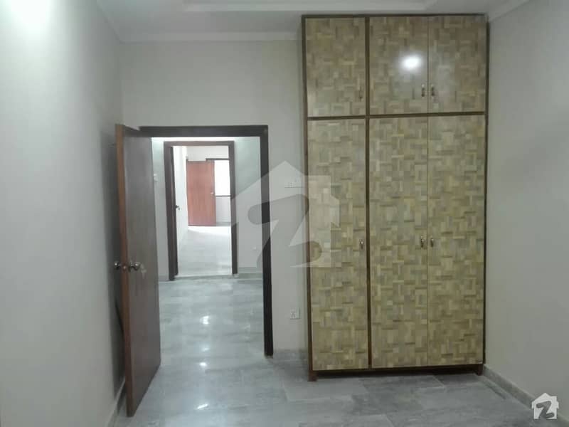 Spacious Upper Portion Is Available For Rent In Ideal Location Of G-9 Spacious Upper Portion Is Available For Rent In Ideal Location Of G-9