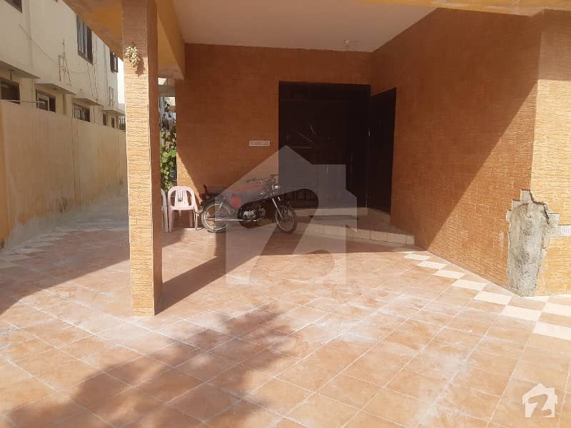 Khe Rahat Chance Deal Old Maintained Bungalow For Sale Dha Phase 6