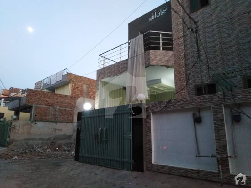 Ideal 6 Marla House has landed on market in Khayaban-e-Sadiq, Sargodha