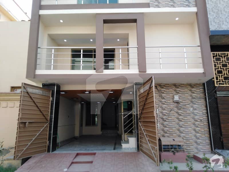 House Of 3.75  Marla Available In Muslim Town - Abubakar Sadeeq Block - Muslim Town