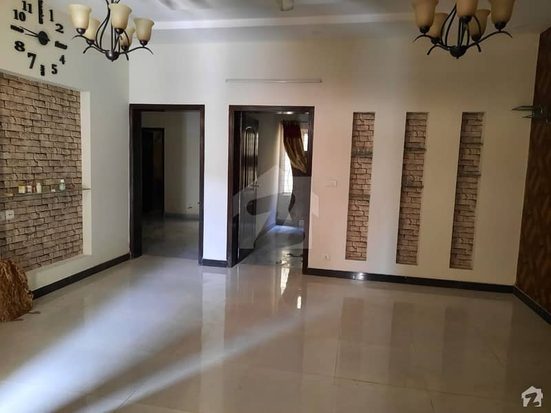 صنوبر سٹی اڈیالہ روڈ راولپنڈی میں 4 کمروں کا 5 مرلہ مکان 85 لاکھ میں برائے فروخت۔
