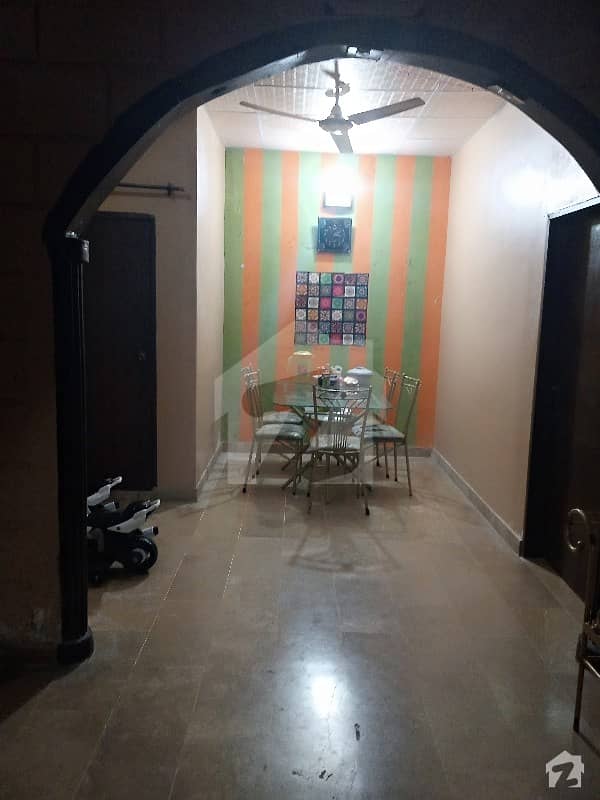 کورنگی ۔ سیکٹر 50-اے کورنگی کراچی میں 4 کمروں کا 5 مرلہ مکان 1.2 کروڑ میں برائے فروخت۔