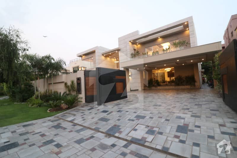 ڈی ایچ اے فیز 3 ڈیفنس (ڈی ایچ اے) لاہور میں 6 کمروں کا 2 کنال مکان 16.5 کروڑ میں برائے فروخت۔