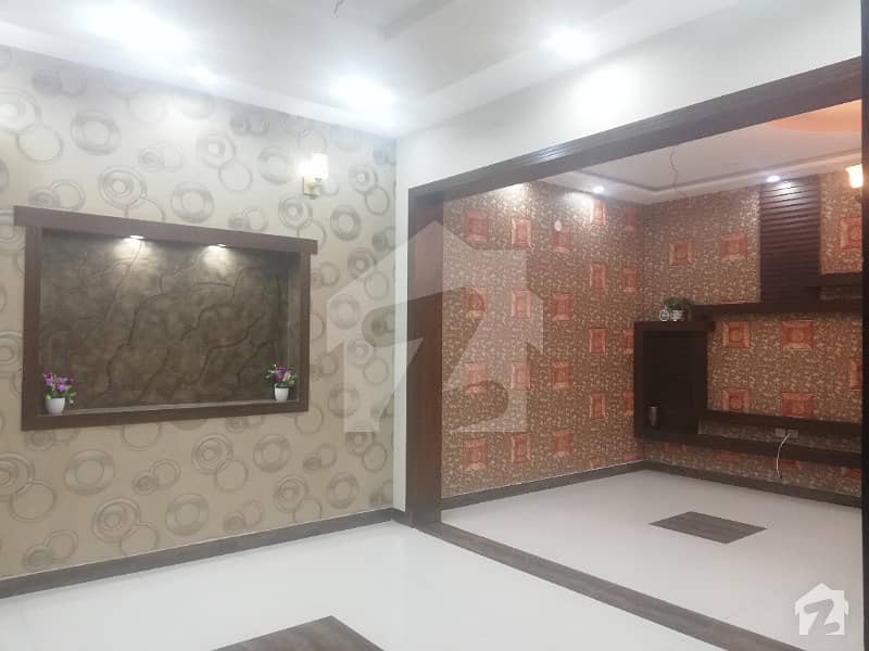 5 Marla Good Condition House is Available For Rent in Bahria Town Lahore