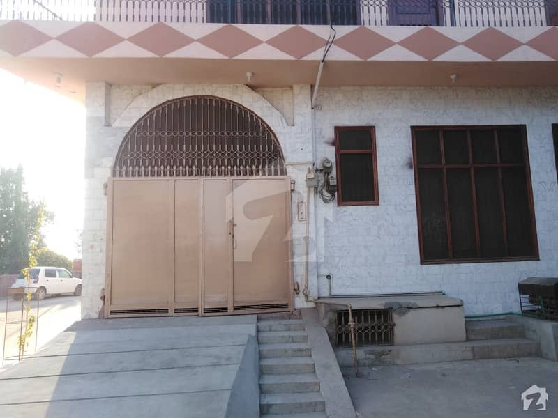 A Palatial Residence For Sale In Jhang Road Faisalabad