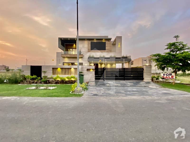 1 Kanal Beautifully Designed Modern House For Sale In Dha Phase 6 1 Kanal Beautifully Designed Modern House For Sale In Dha Phase 6