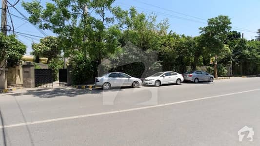 An Aesthetic Well - Built And Beautifully Finished House Is Available For Rent At Hali Road Gulberg Lahore An Aesthetic Well - Built And Beautifully Finished House Is Available For Rent At Hali Road Gulberg Lahore
