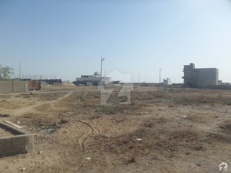 Buy A Commercial Plot Of 900  Square Feet In Cantt