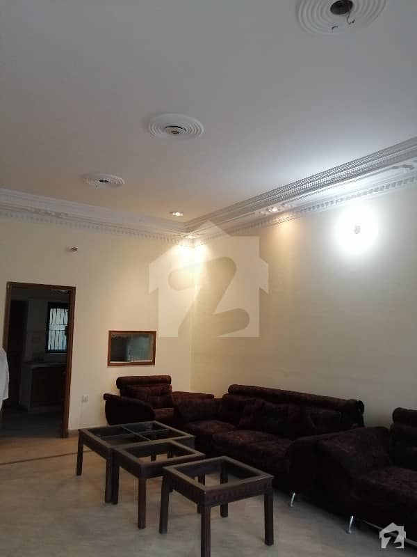 علامہ اقبال ٹاؤن ۔ رضا بلاک علامہ اقبال ٹاؤن لاہور میں 4 کمروں کا 10 مرلہ مکان 87 ہزار میں کرایہ پر دستیاب ہے۔